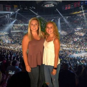 Meet your Posher, Madison